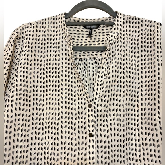 Daisy Fuentes Popover Tunic Blouse  L - Picture 3 of 7